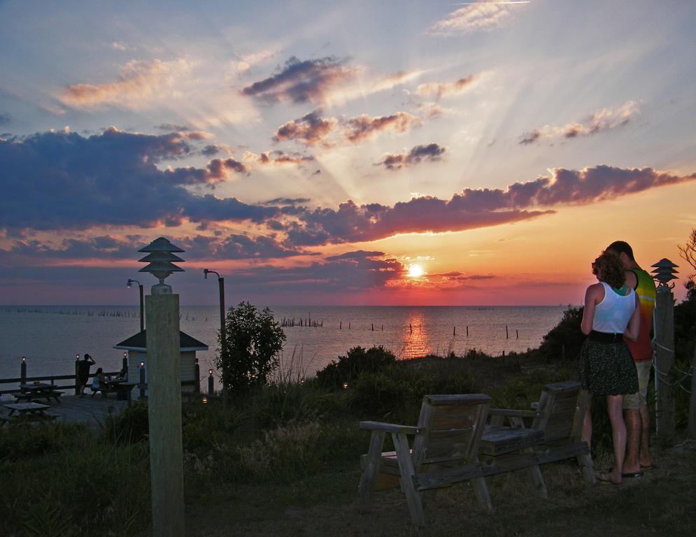 Sunset Beach Resort Кейп Чарлз Екстериор снимка