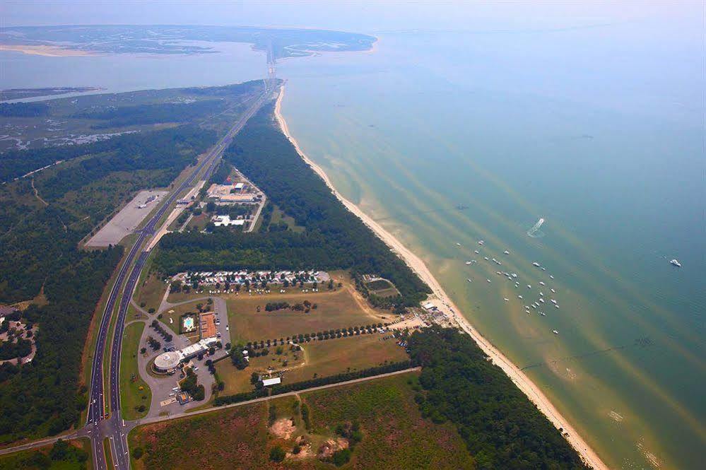 Sunset Beach Resort Кейп Чарлз Екстериор снимка